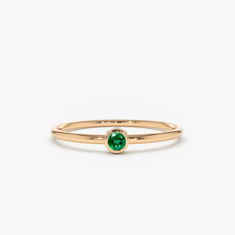 14k Gold Solitaire Emerald Gemstone Ring