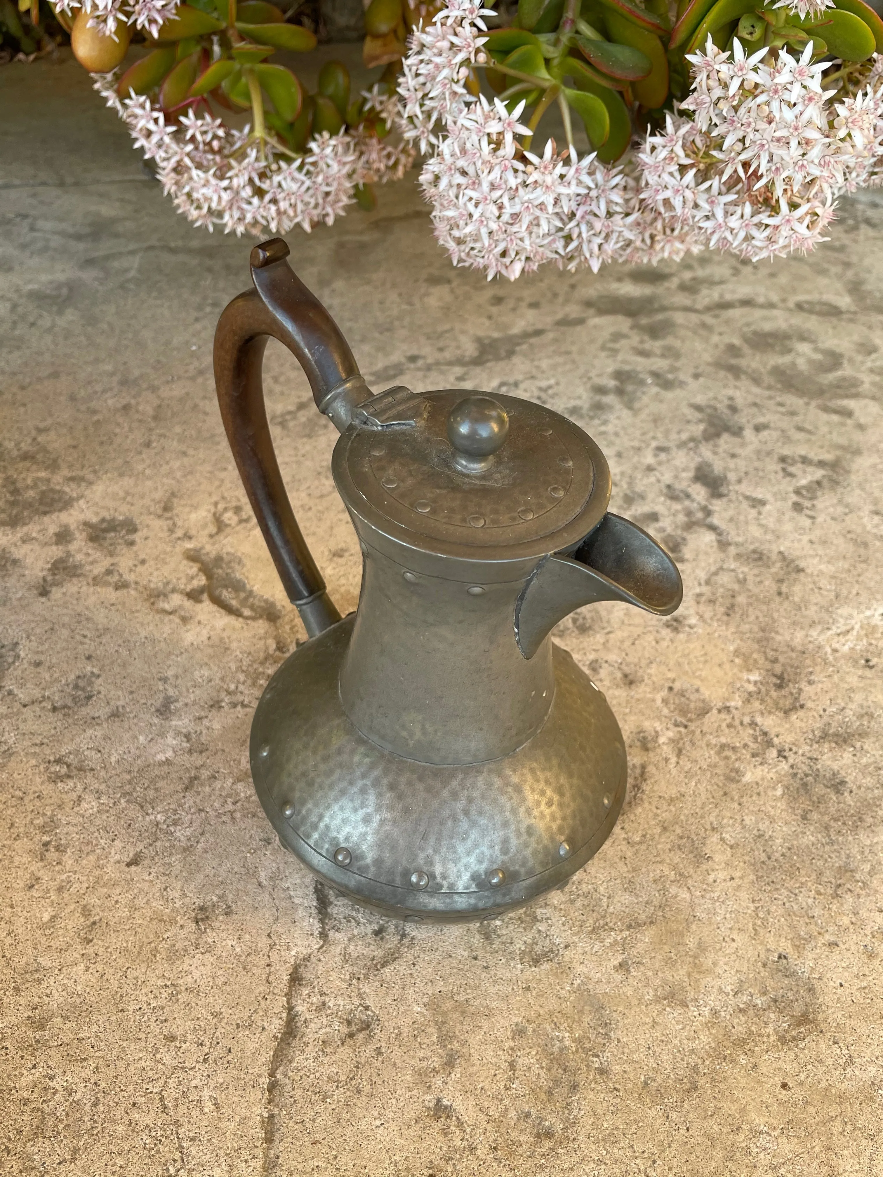 A.M & Co English Pewter Hand Beaten Hammered 4 pc Tea Pot Cream Sugar Pitcher