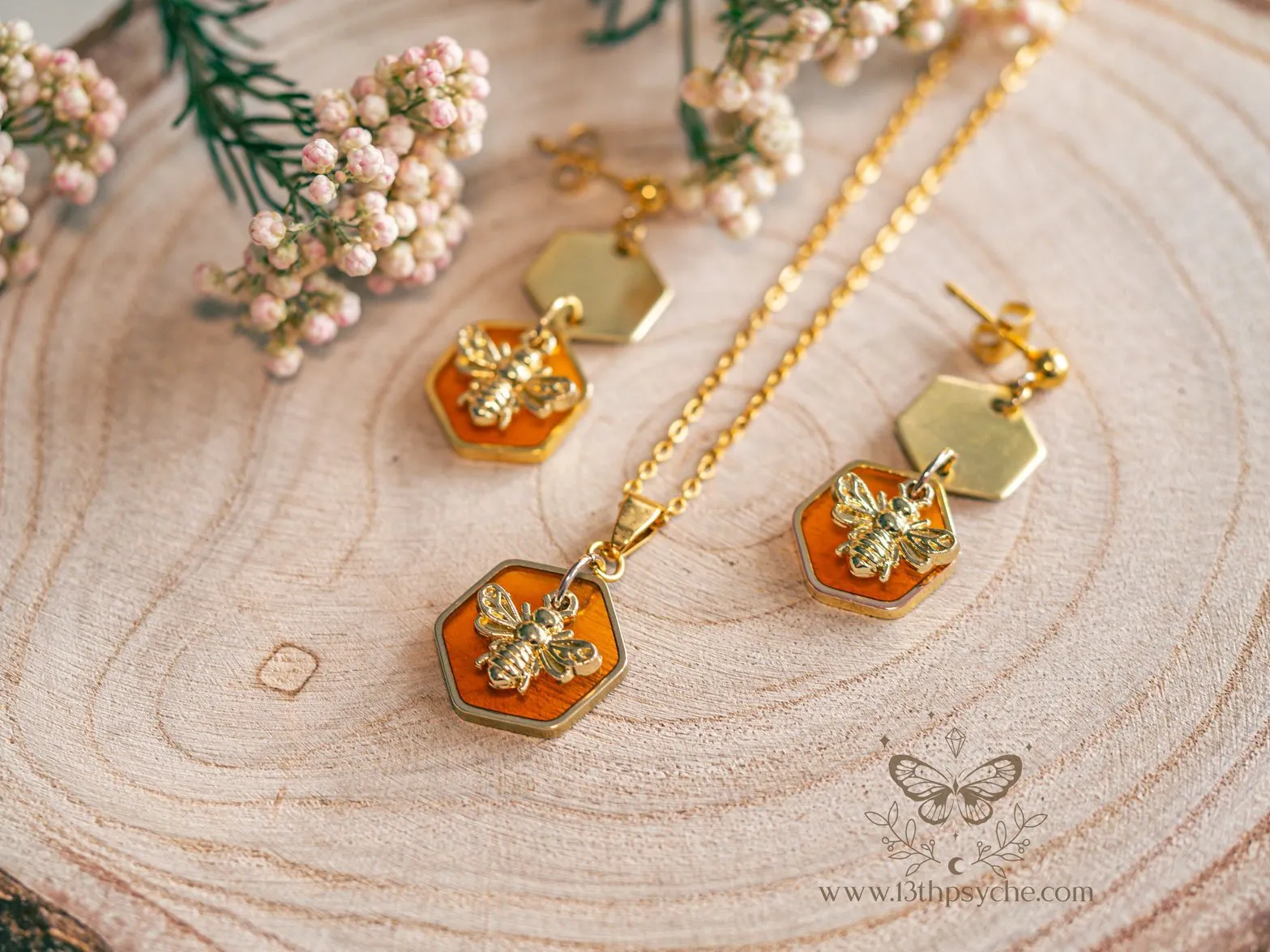 Amber hexagon and bees earrings and necklace set