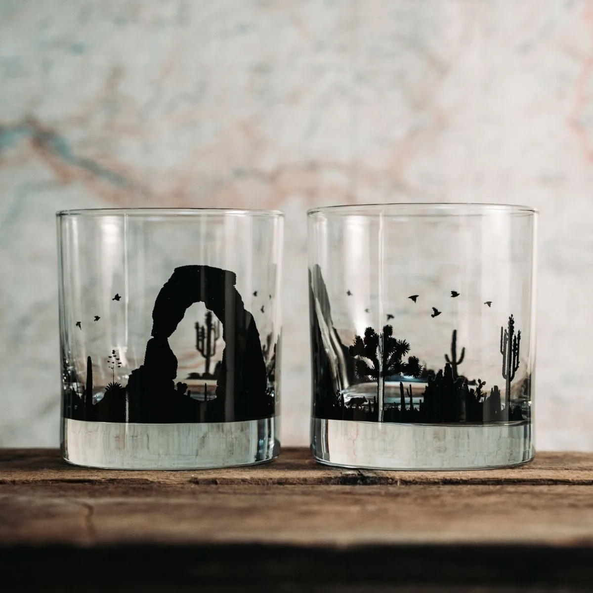 Black Lantern Whiskey Glass Set - Desert Landscape