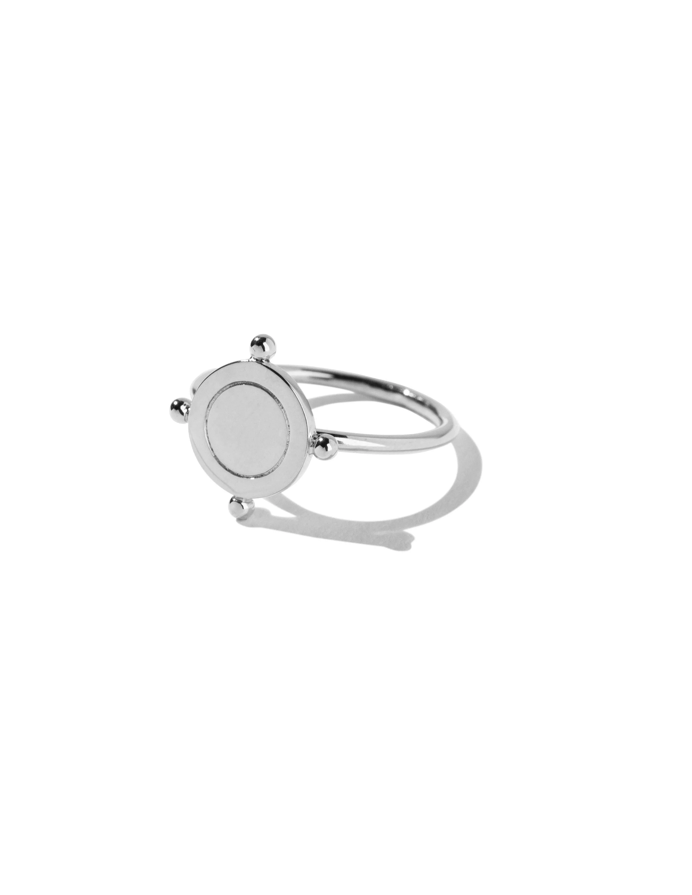 Blind Compass ring <br>Silver