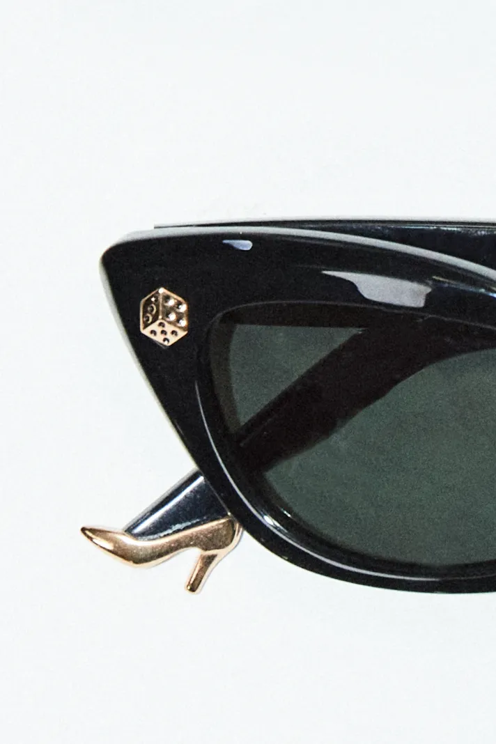 DICE Cat Eye Sunglasses