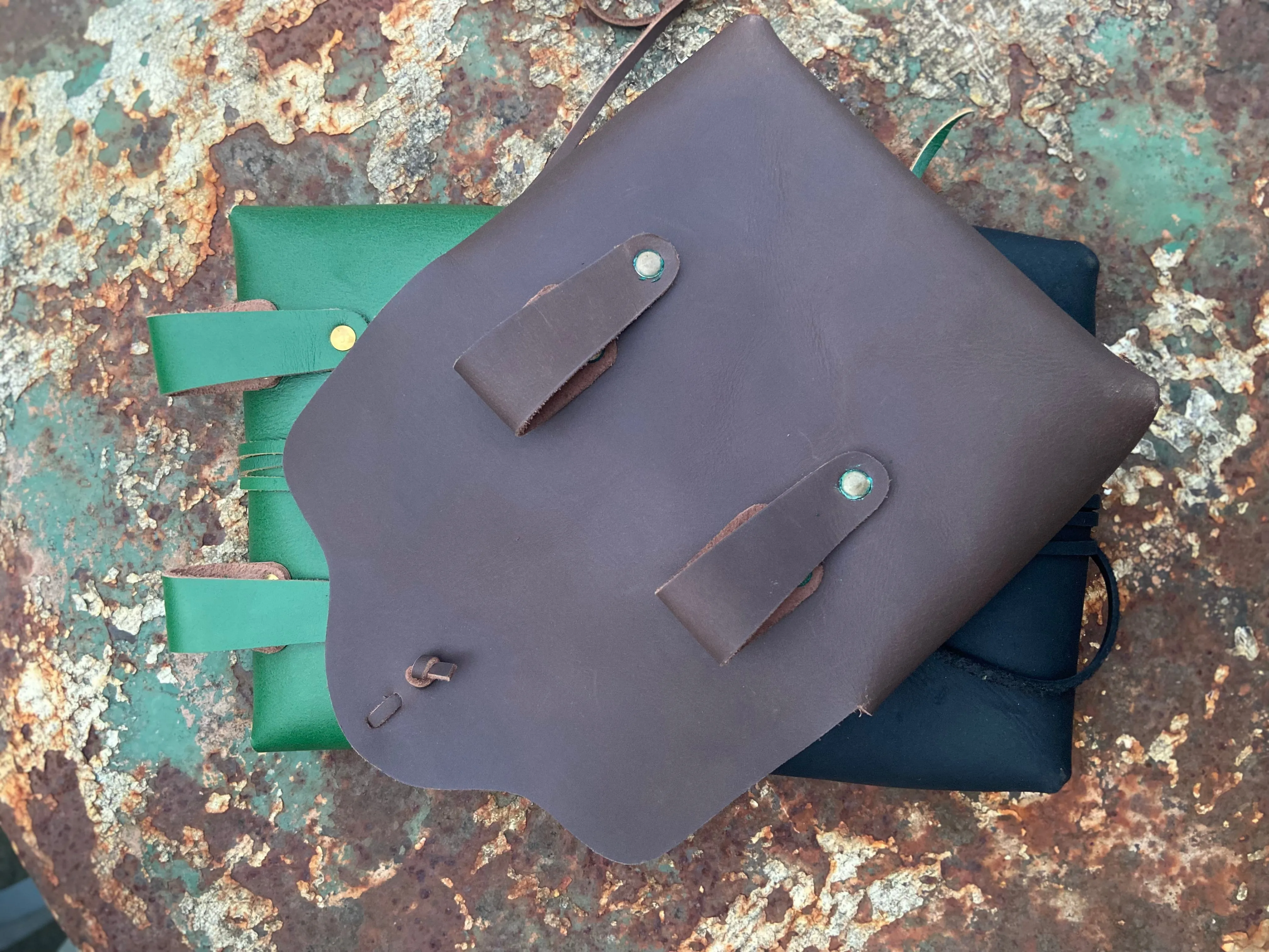 Leather belt pouch