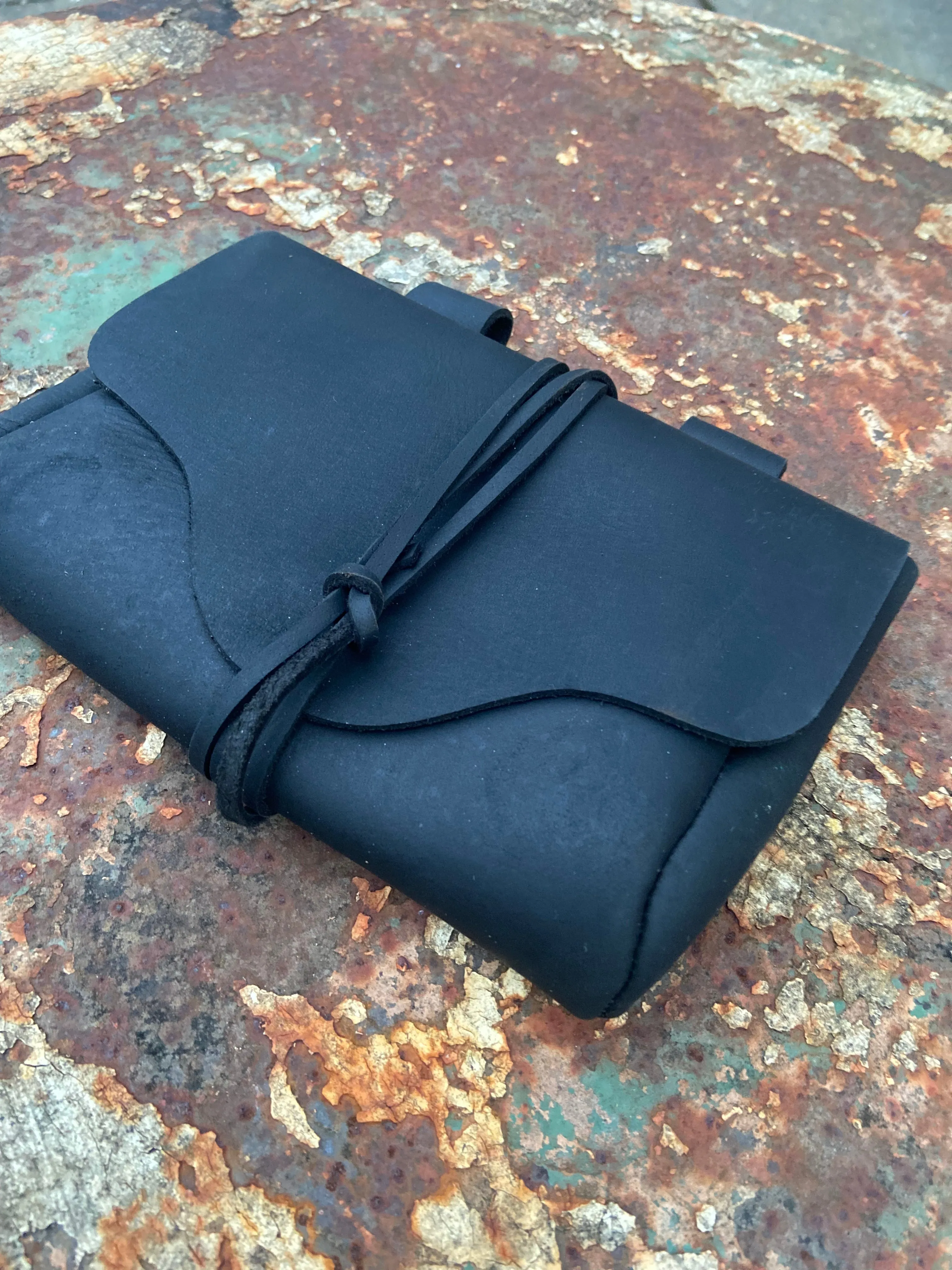 Leather belt pouch