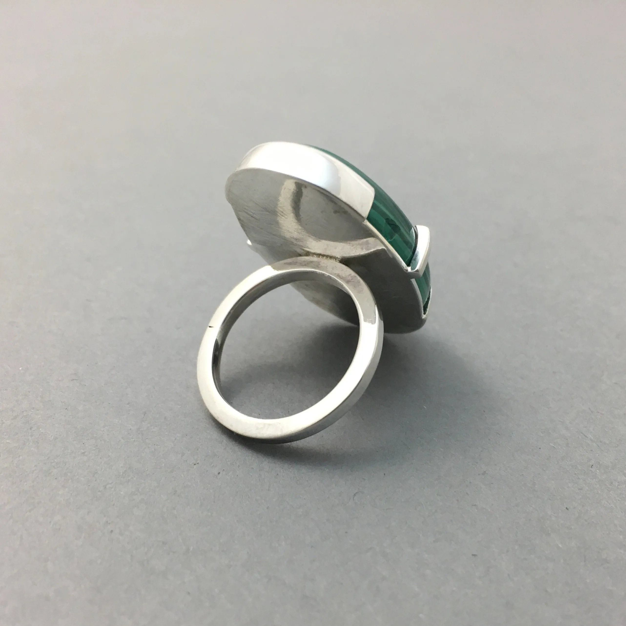 MALACHITE & SILVER STATEMENT RING