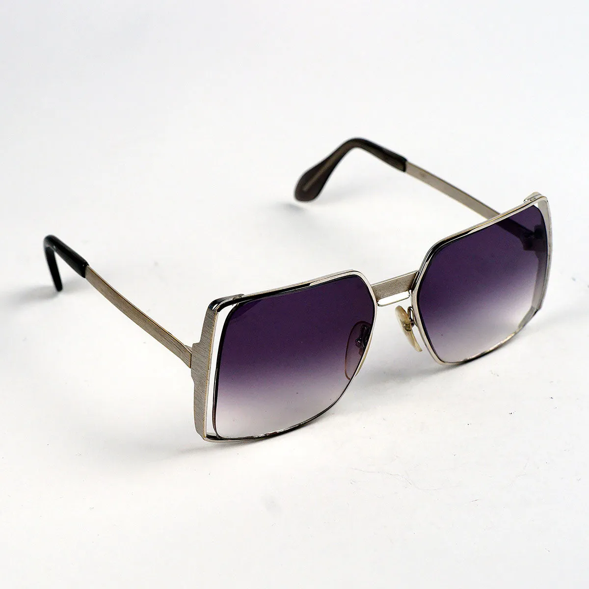 NEOSTYLE Silver Vintage Sunglasses