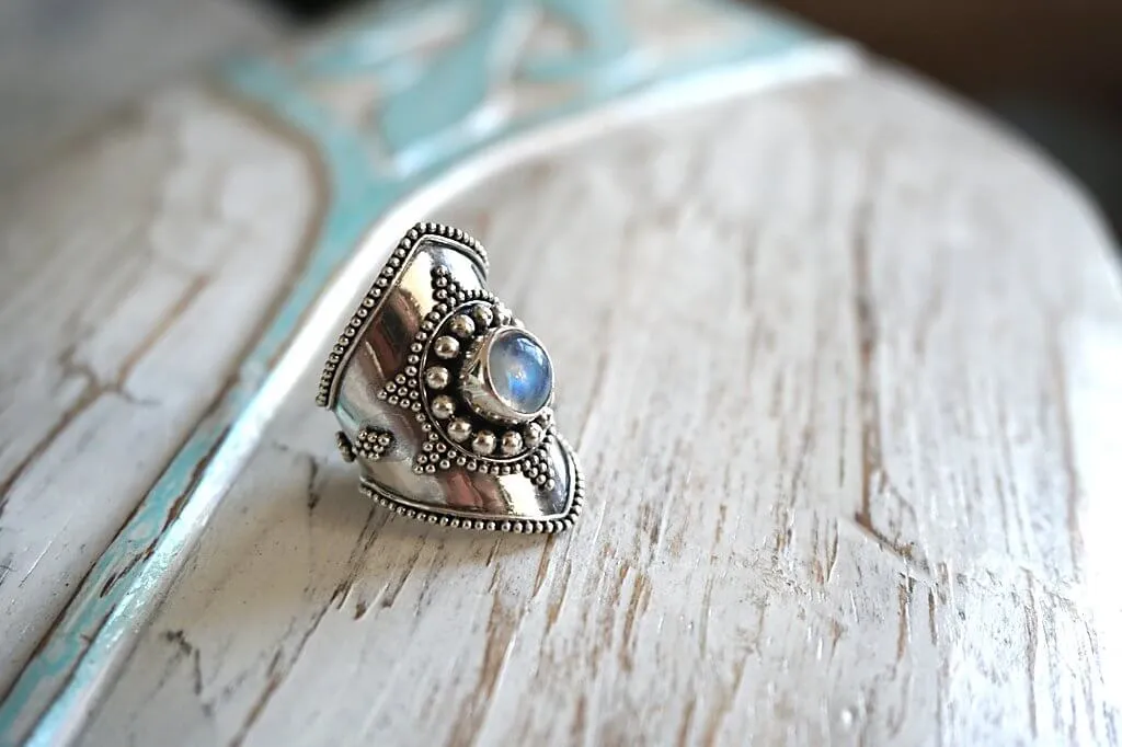 Silver Moonstone Victoria Ring