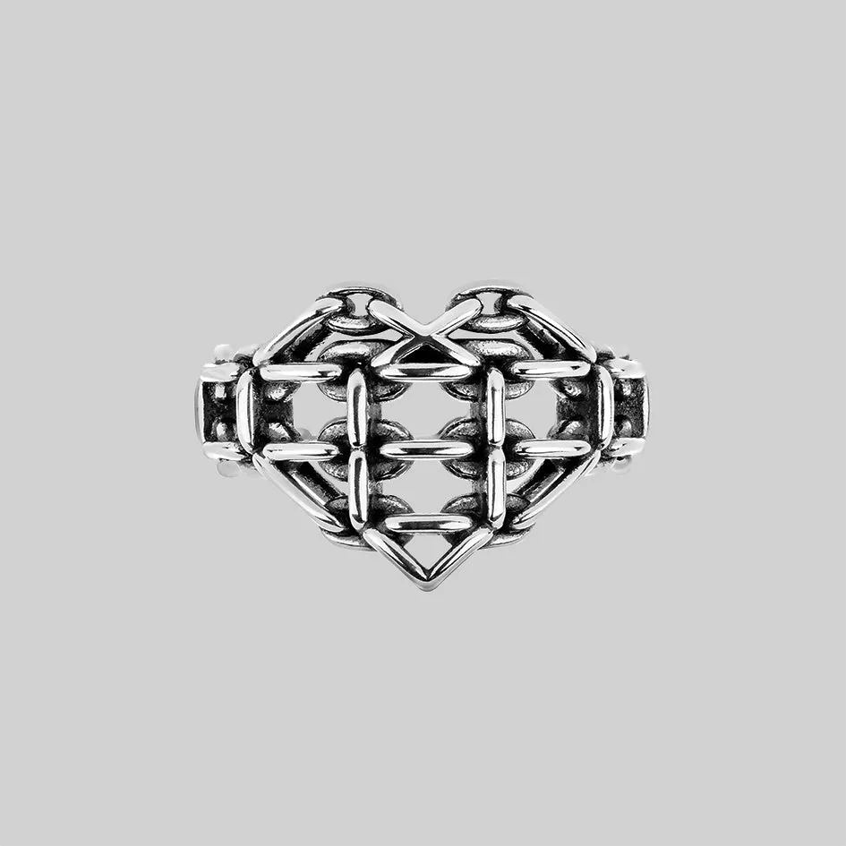 The Supreme Heart Chain Ring - Silver