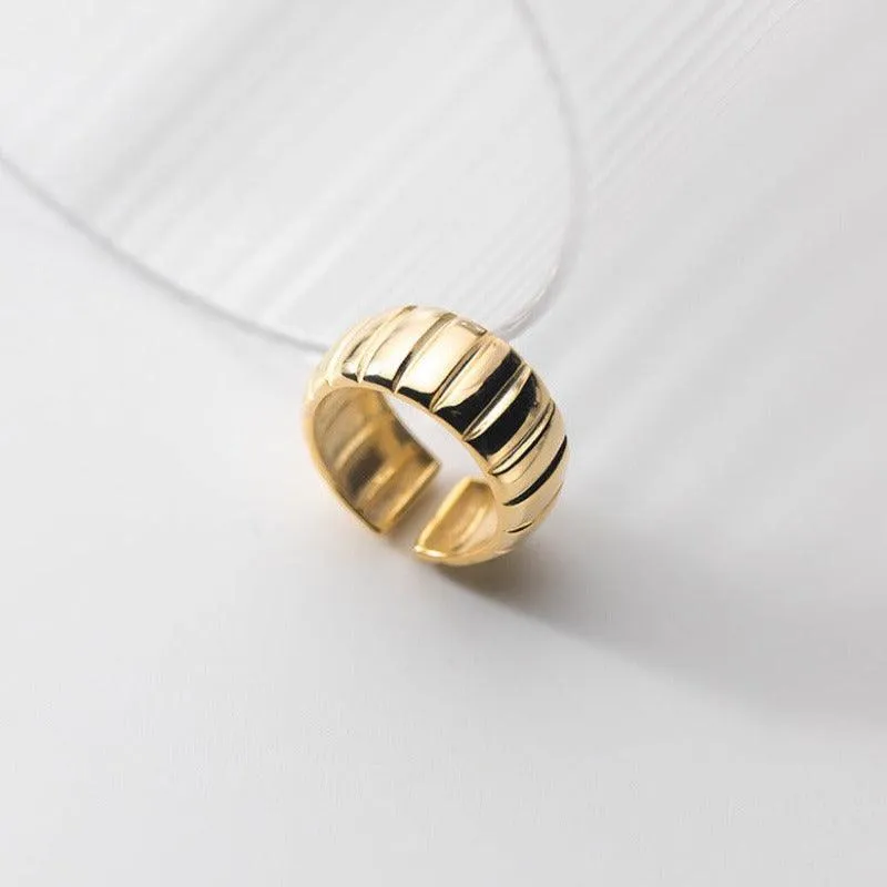 Valorous Bold Ring